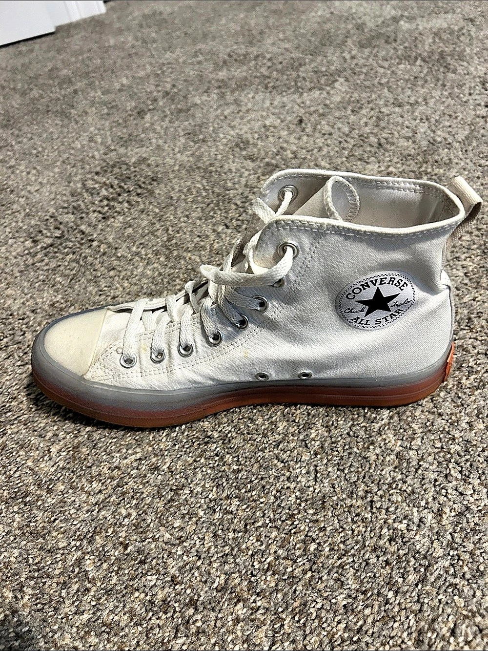 Converse Chuck Taylor All Star High Top Sneakers —White—Men’s 9.5